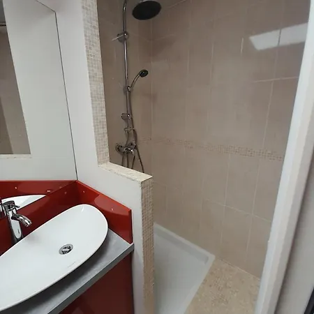 Bed & Breakfast La Chaloupe 4 Thiers